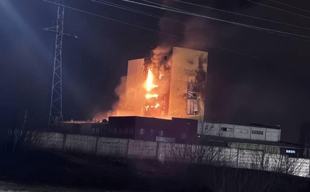 Более 20 взрывов: дроны разгромили в России завод, который производит взрывчатку ➤ Prozoro.net.ua