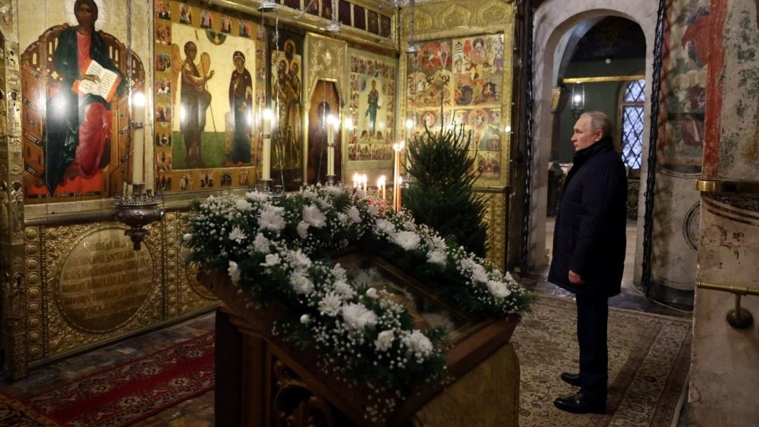Не остання жінка в Росії: хто у парі з Путіним хрестив дочку Медведчука