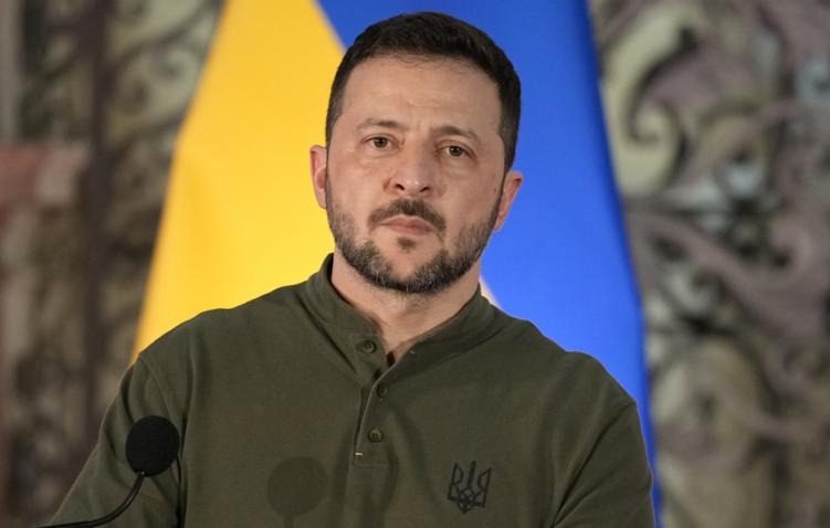 У Трампа назвали темы разговора Украины с РФ: Зеленский ответил