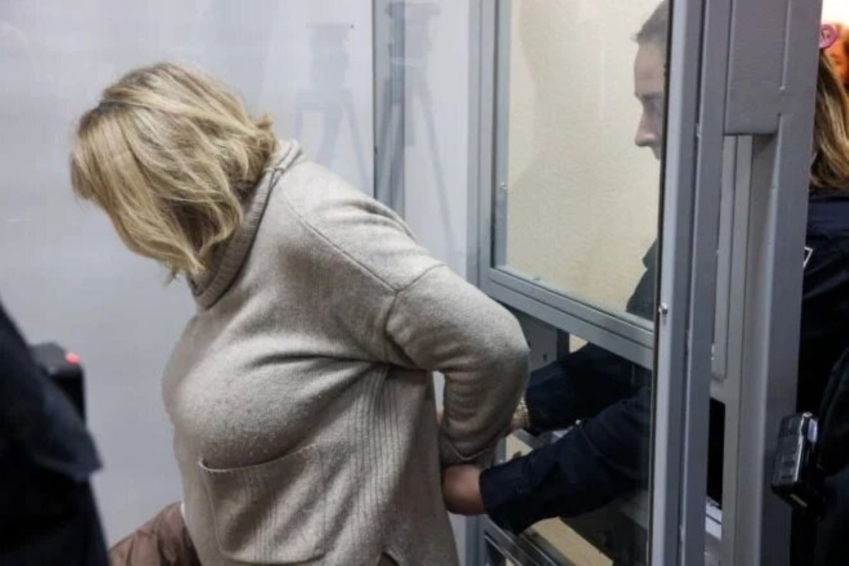 Схованка навіть у камері: що знайшли у Крупи під час обшуку в СІЗО