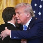 Тричі одружений Трамп дав пораду Макрону після “ляпаса” ➤ Prozoro.net.ua