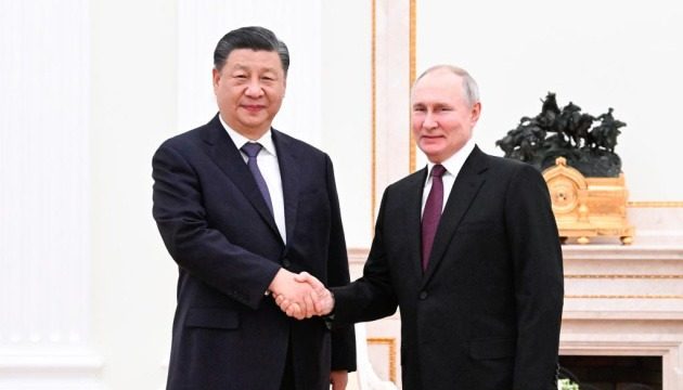 Путін зганьбився перед Сі Цзіньпіном: це зняли на камеру