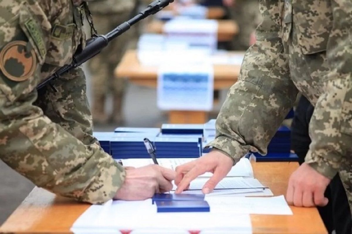 Бронирование в Украине будет проверять искусственный интеллект