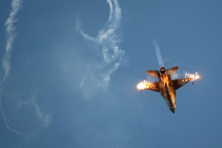 При отражении атаки потерян F-16: пилот катапультировался (детали)