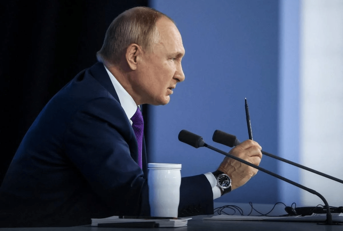 Путин не останавливается: новый фронтовой сценарий диктатора