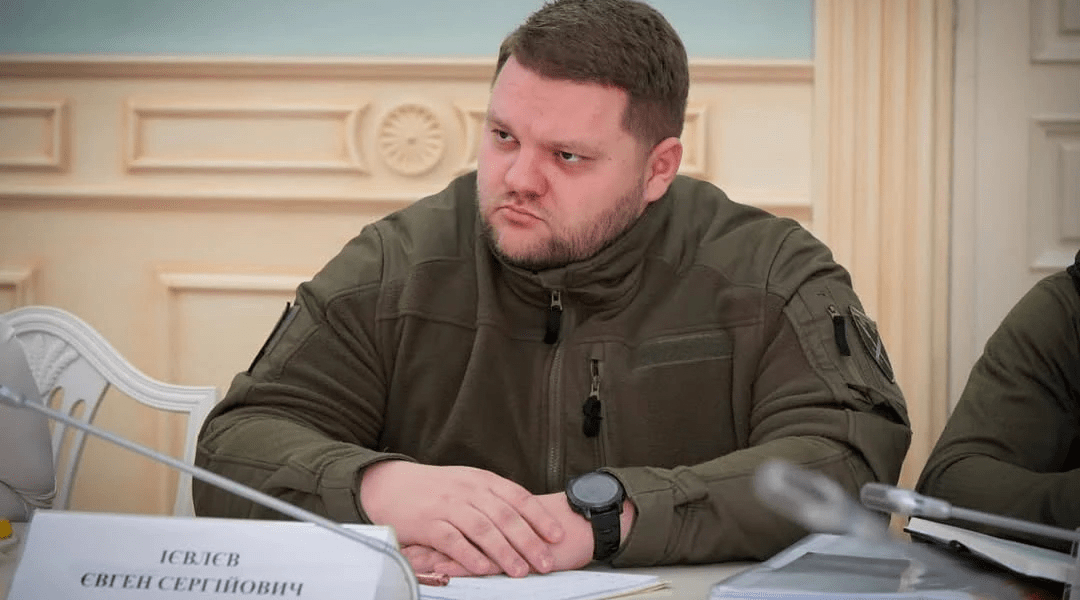 «Разбить е*ало»: скандал с пресс-секретарём КГВА ➤ Prozoro.net.ua