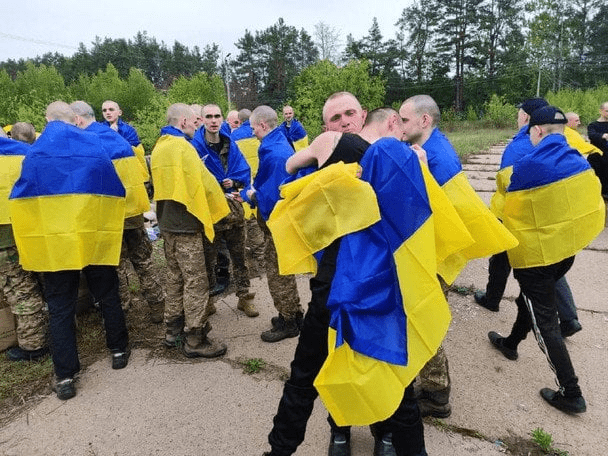 Масштабный обмен: 205 украинских бойцов вернулись домой