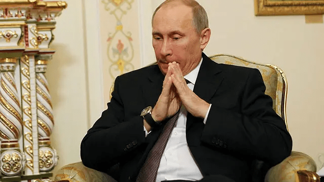 Ракетний удар по Києву: Путін наказав вибрати мішені для «Орешніка»