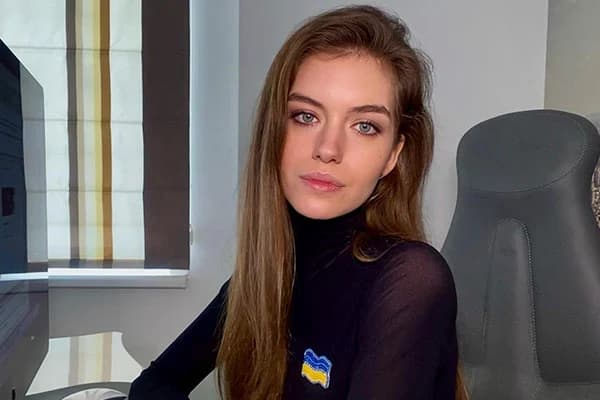 Как изменилась экс-супруга Комарова после развода: фото