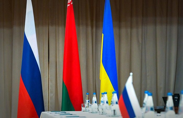 Любой мирный договор Украины с РФ будет  незаконным, — профессор права