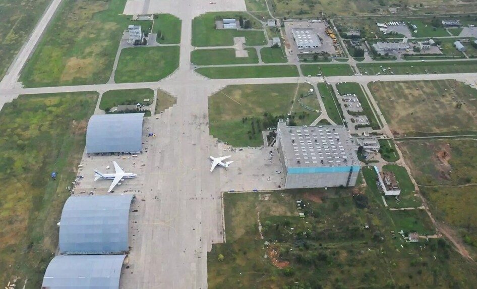 Атака по аеродрому «Шайковка»: супутникові знімки показали наслідки