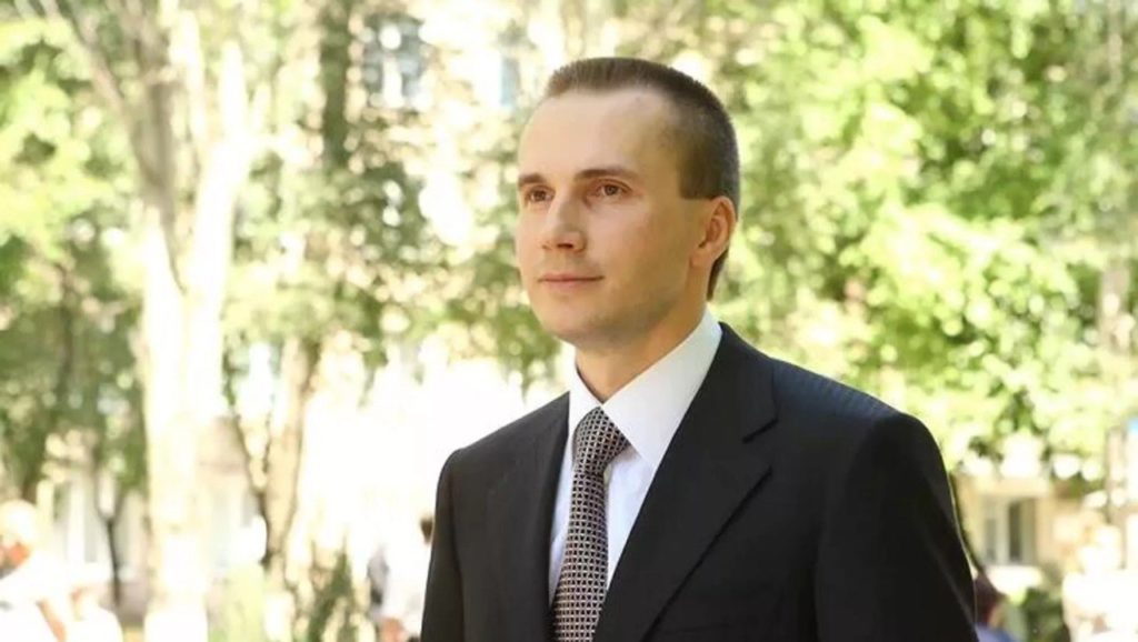 Син Януковича отримав паспорт РФ і веде бізнес, пов’язаний з ТОТ