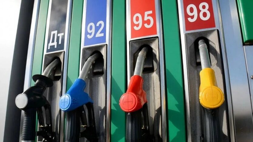 Ціни на бензин: де в Україні найдорожче та найдешевше паливо