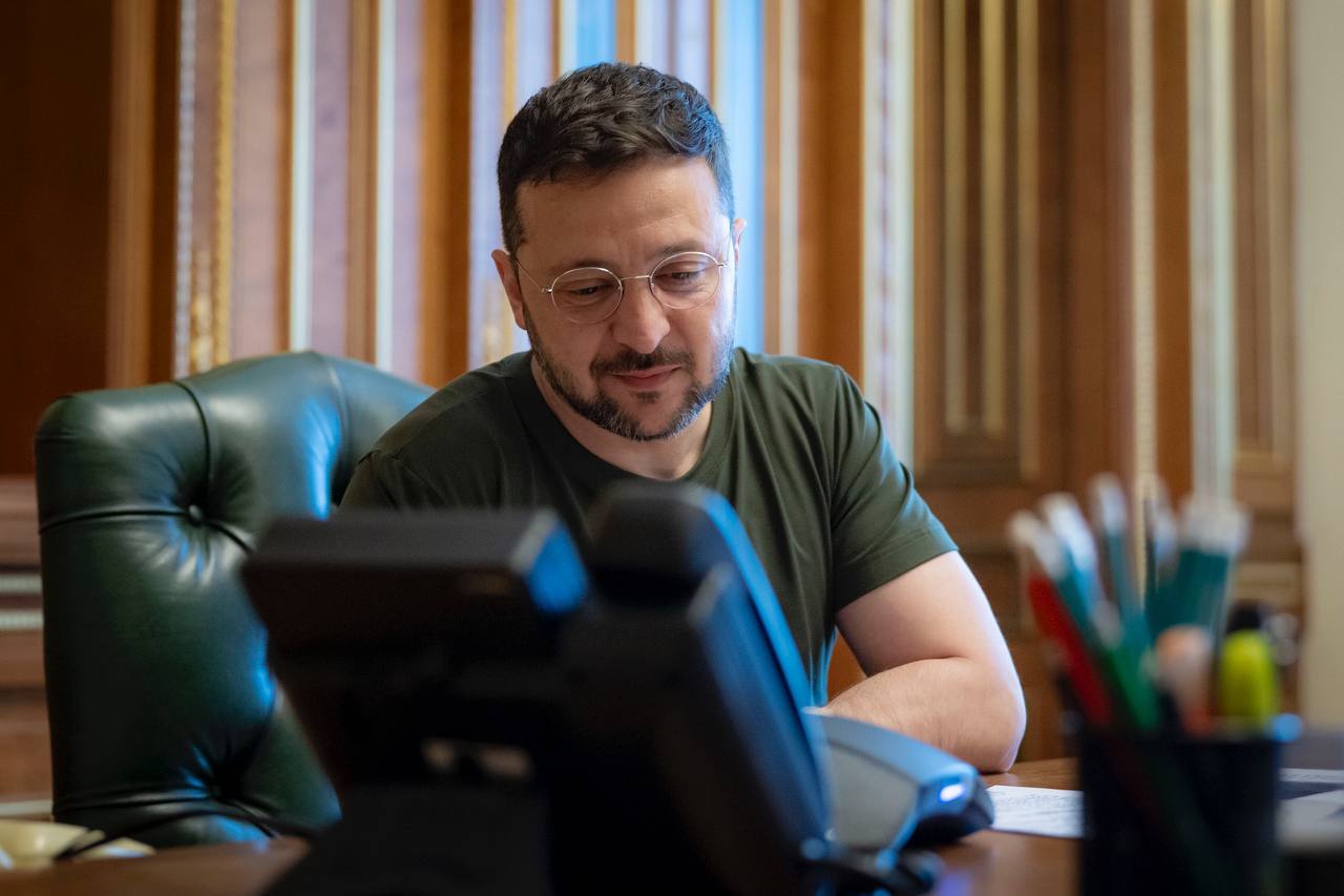 Зеленский созвонился с новым Папой Римским: о чем говорили