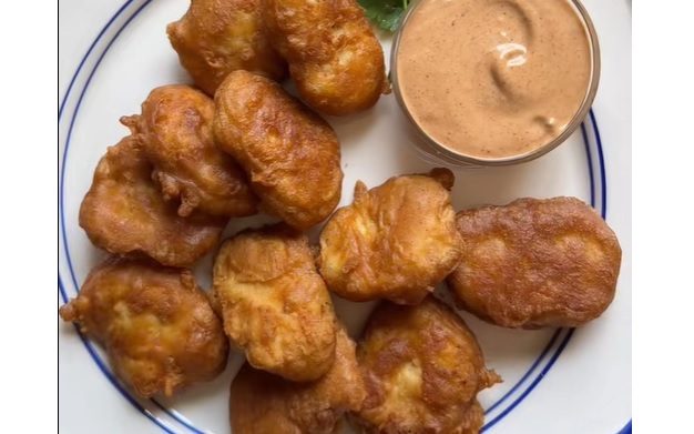 Хрустящие пирожки с курицей и картофелем