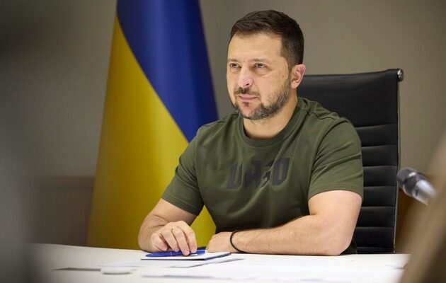 Зеленский рассказал, передаст ли власть другому лидеру