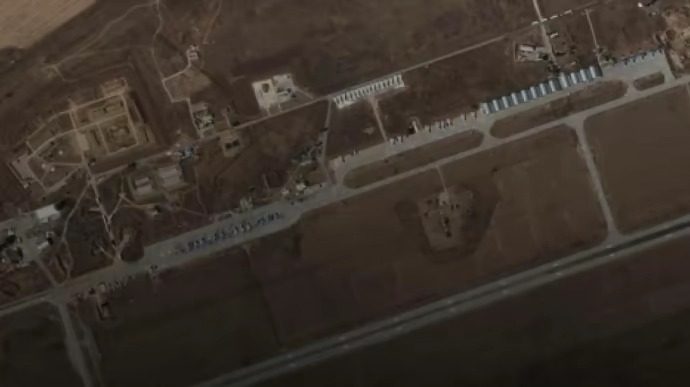 Украина "разнесла" тактическую авиацию РФ (фото) 3 Украина "разнесла" тактическую авиацию РФ (фото)
