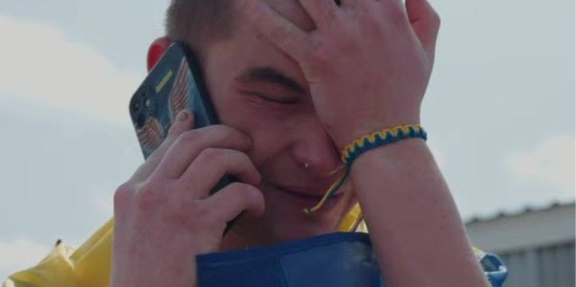 Що повідомила дружина звільненому з полону бійцю, коли він зателефонував ➤ Prozoro.net.ua