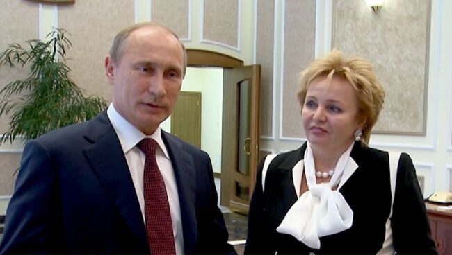 Канада боляче вдарила по колишній дружині Путіна
