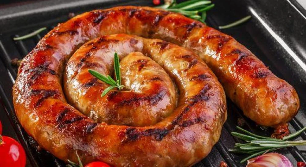 Домашняя колбаса из свинины: рецепт вкусного блюда