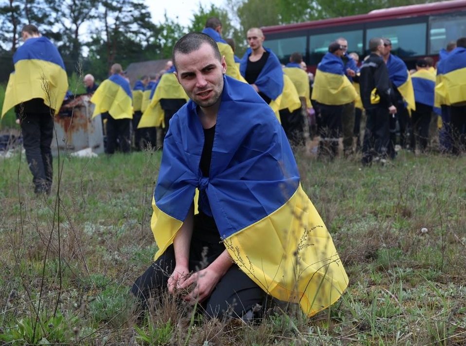 Звільненого із полону воїна не зустріла родина: деталі історії ➤ Prozoro.net.ua