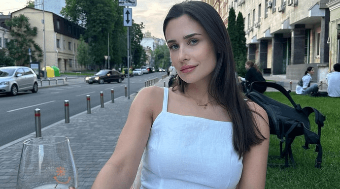 Донька мера Дніпра вийшла заміж і поділилася знімками весілля