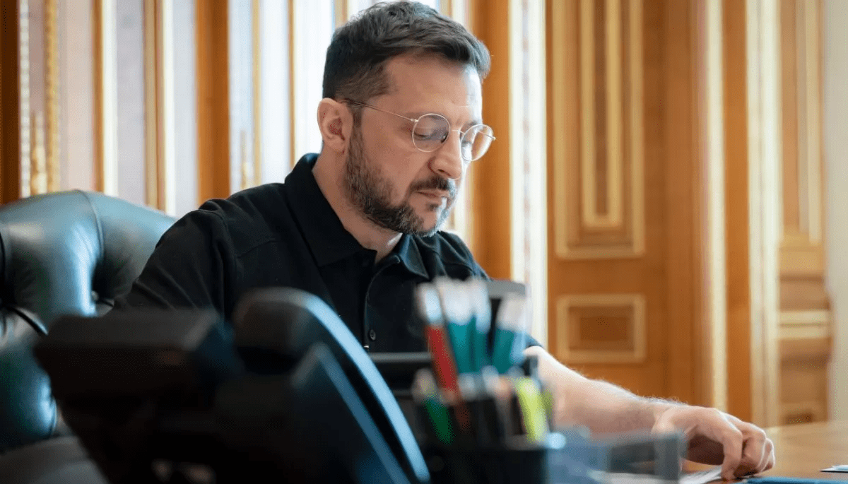 Зеленський підбив підсумки участі у G7: зброя, транші та нові санкції