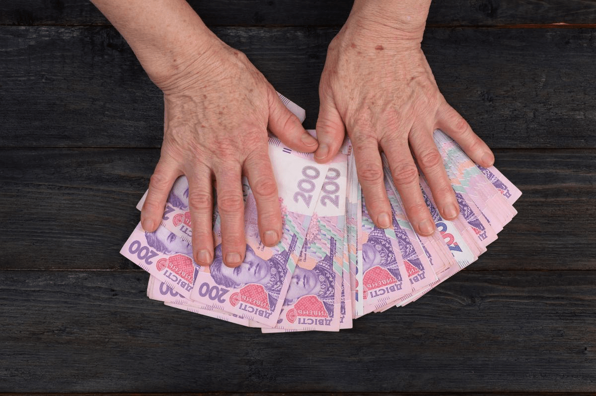Депутатські пенсії у 2025: розкрито розміри виплат