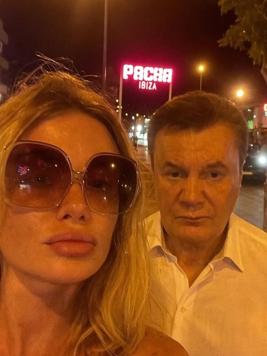 Українська співачка зустріла Януковича та розкрила, де він був