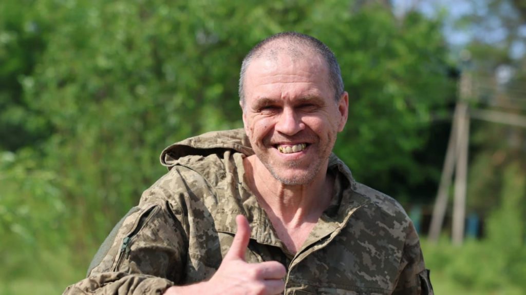 Наши дома: щемящие фото защитников, возвращенных из плена 10 Наши дома: щемящие фото защитников, возвращенных из плена