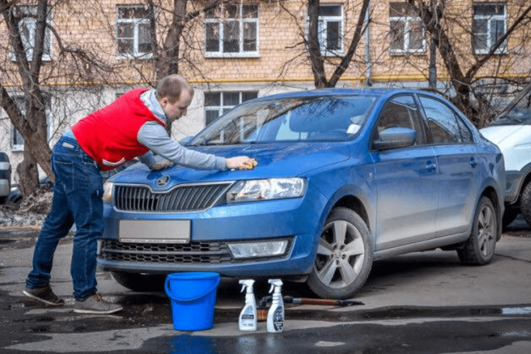 В Украине запретили мыть и чинить авто во дворе: назван штраф ➤ Prozoro.net.ua