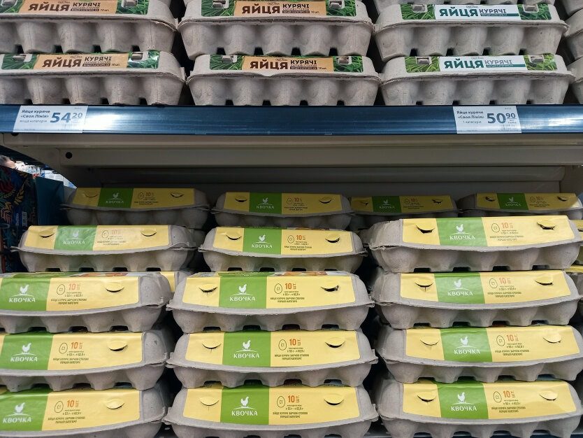 В Україні знизилися ціни на яйця: скільки тепер коштує десяток