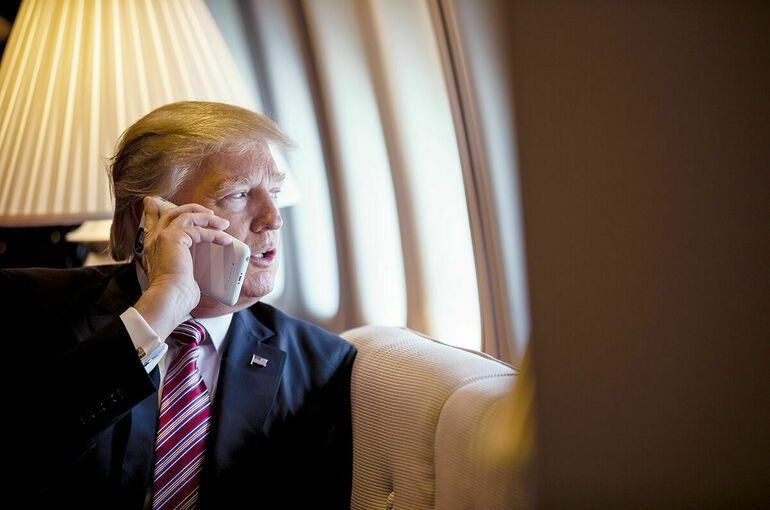 Разворот Трампа в сторону Украины: раскрыта тайна одного звонка
