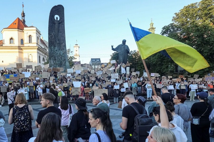 Реакция Зеленского на протесты по НАБУ и САП ➤ Prozoro.net.ua