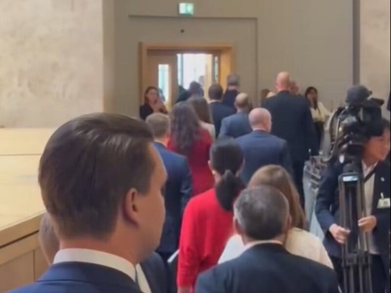 У Женеві влаштували демарш для голови Ради федерації РФ (відео)