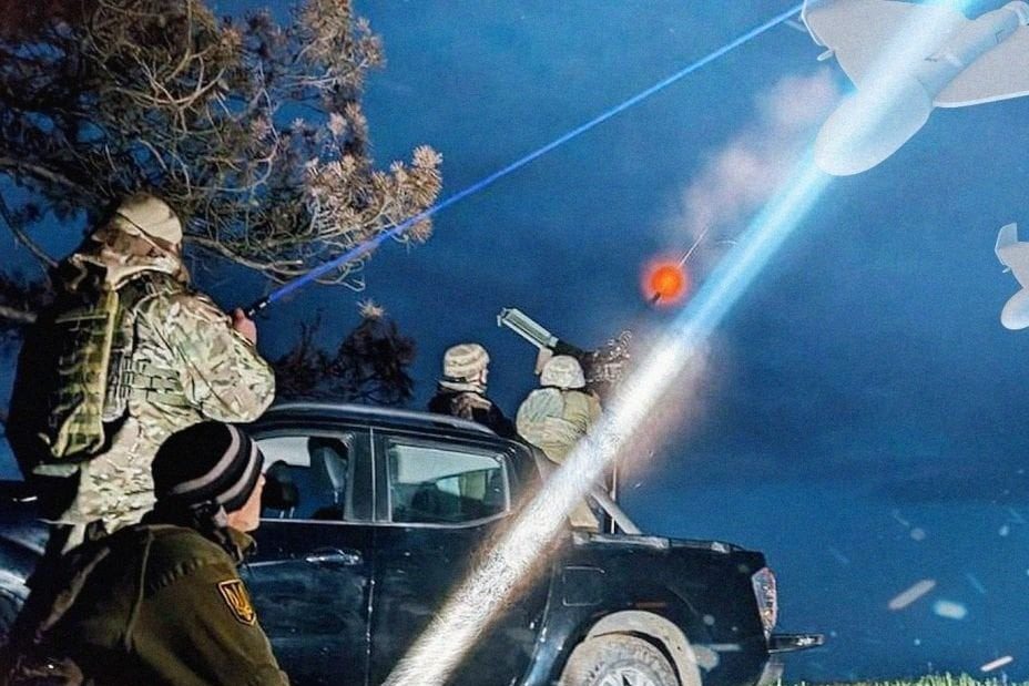 Чому так багато “шахедів” долітають до Києва: відповідь авіаексперта