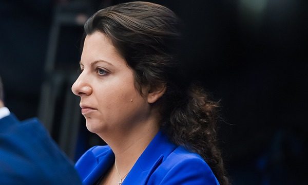 «Мерзкое существо»: Симоньян оскорбила Армению, но Ереван ответил