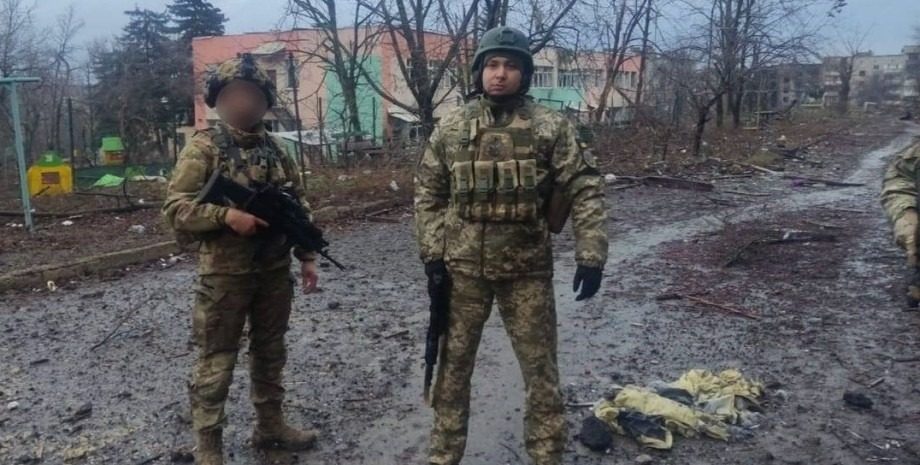“Просив кинути”: генерал розповів про порятунок Буданова на фронті
