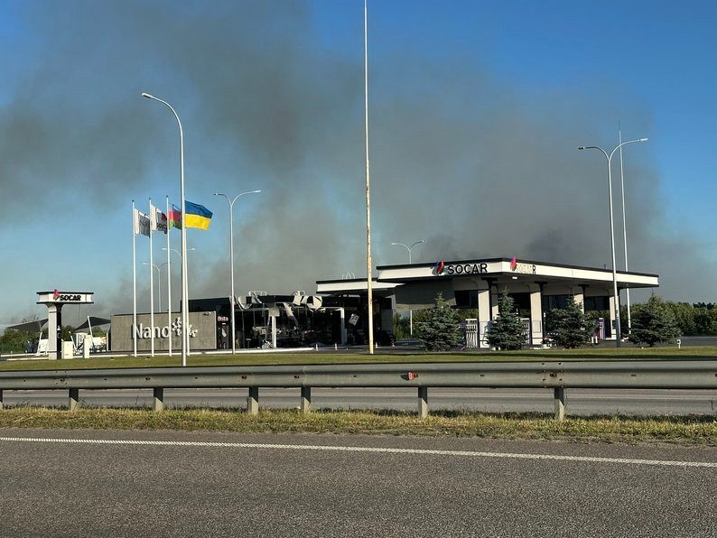 Вибух на трасі під Житомиром: дізнайтесь правду