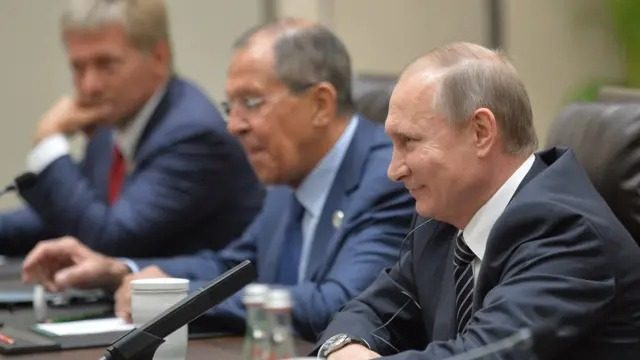 Зупинення військової допомоги США: миттєва реакція Кремля