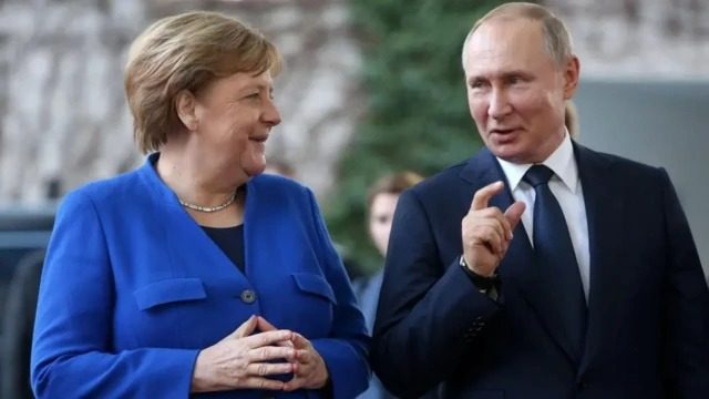 Меркель назвала умову для закінчення війни в Україні