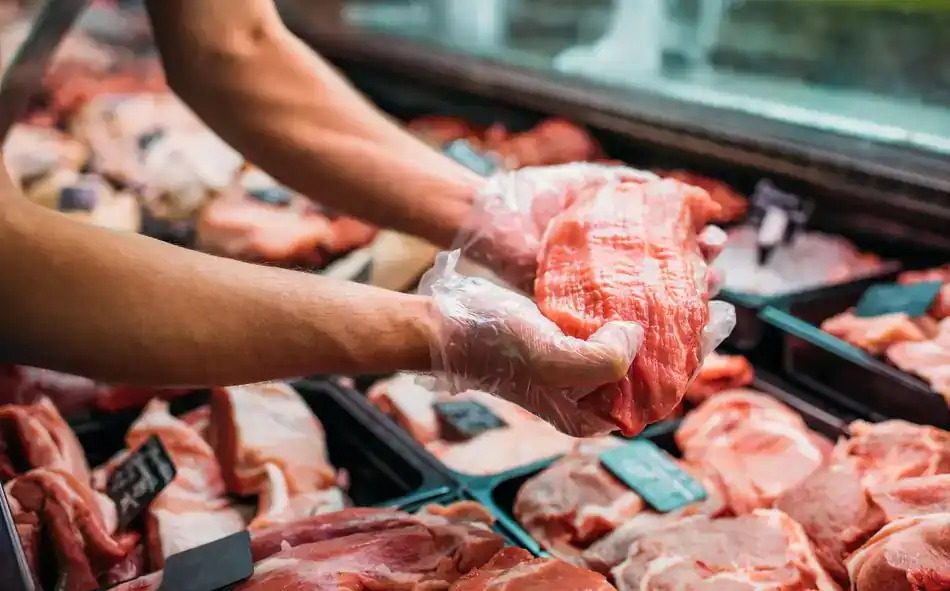 В Украине резко переписали цены на мясо