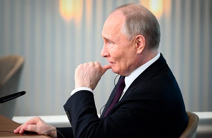 Путін підписав закон, який може змусити жителів окупованої території України воювати за РФ
