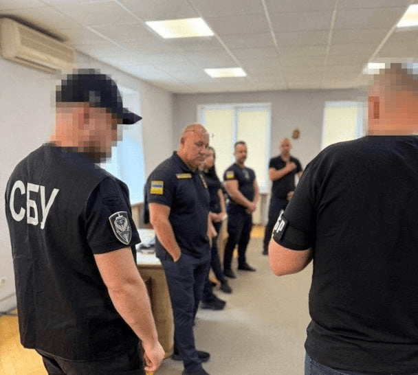 Силовики навідались на митниці: що відомо про масштабні перевірки 4 Силовики навідались на митниці: що відомо про масштабні перевірки