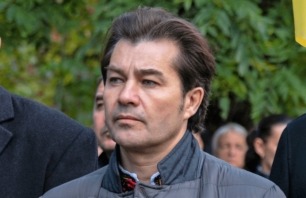 Ексміністр Нищук розкрив таємниці сім’ї: чому приховує дружину та де його 30-річний син