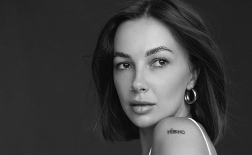 Бывшая жена Розового окончательно порвала с ним и похвасталась дорогим подарком ➤ Prozoro.net.ua
