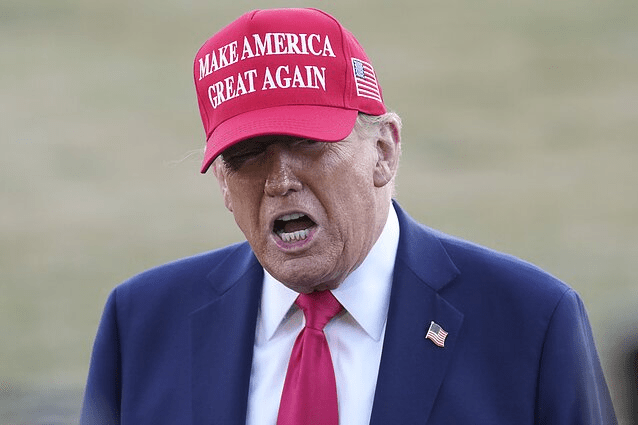 Торгуєш із Росією — готуйся до наслідків: Трамп пригрозив «друзям» Кремля