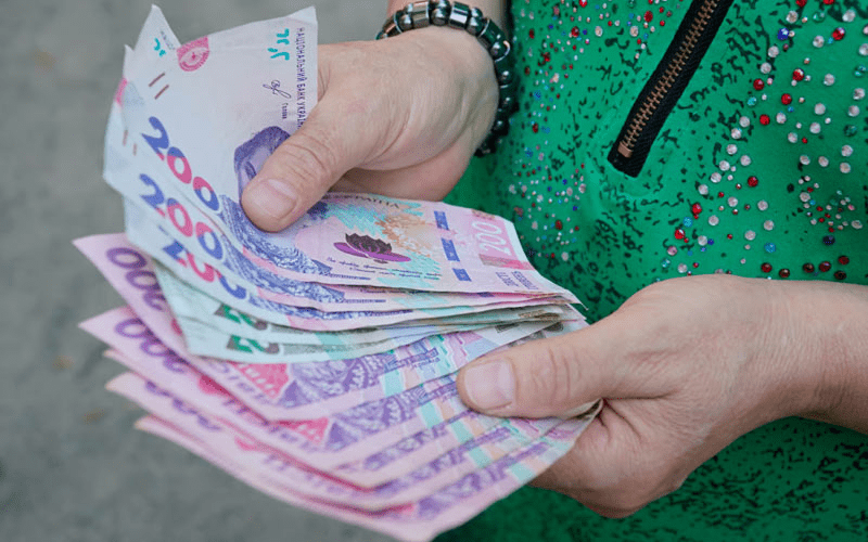 Українці з середньою зарплатою не отримають обіцяної середньої пенсії ➤ Prozoro.net.ua