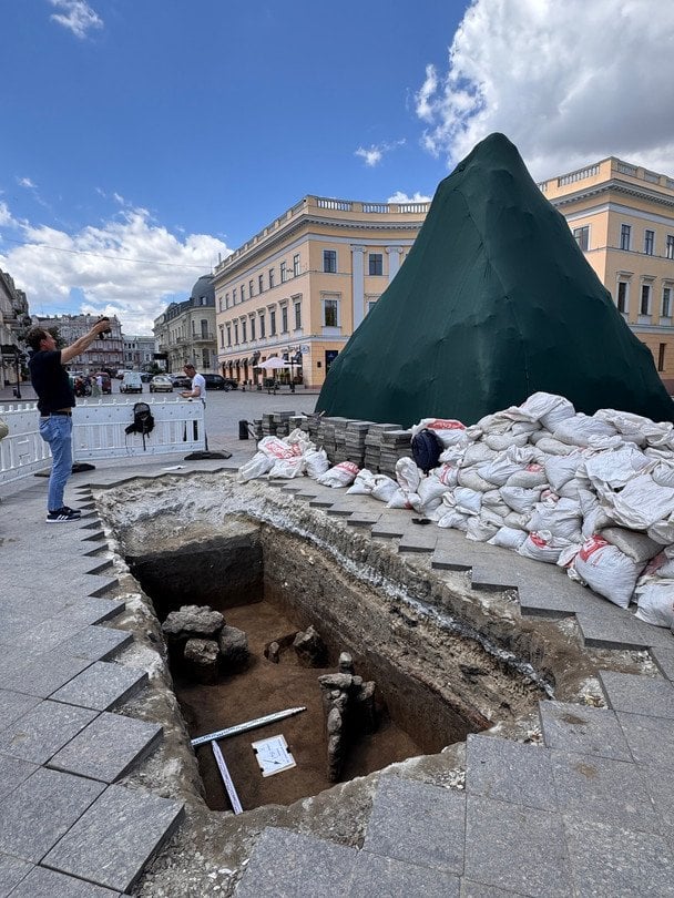 В Одессе нашли точное место Хаджибейского замка (фото) 10 В Одессе нашли точное место Хаджибейского замка (фото)