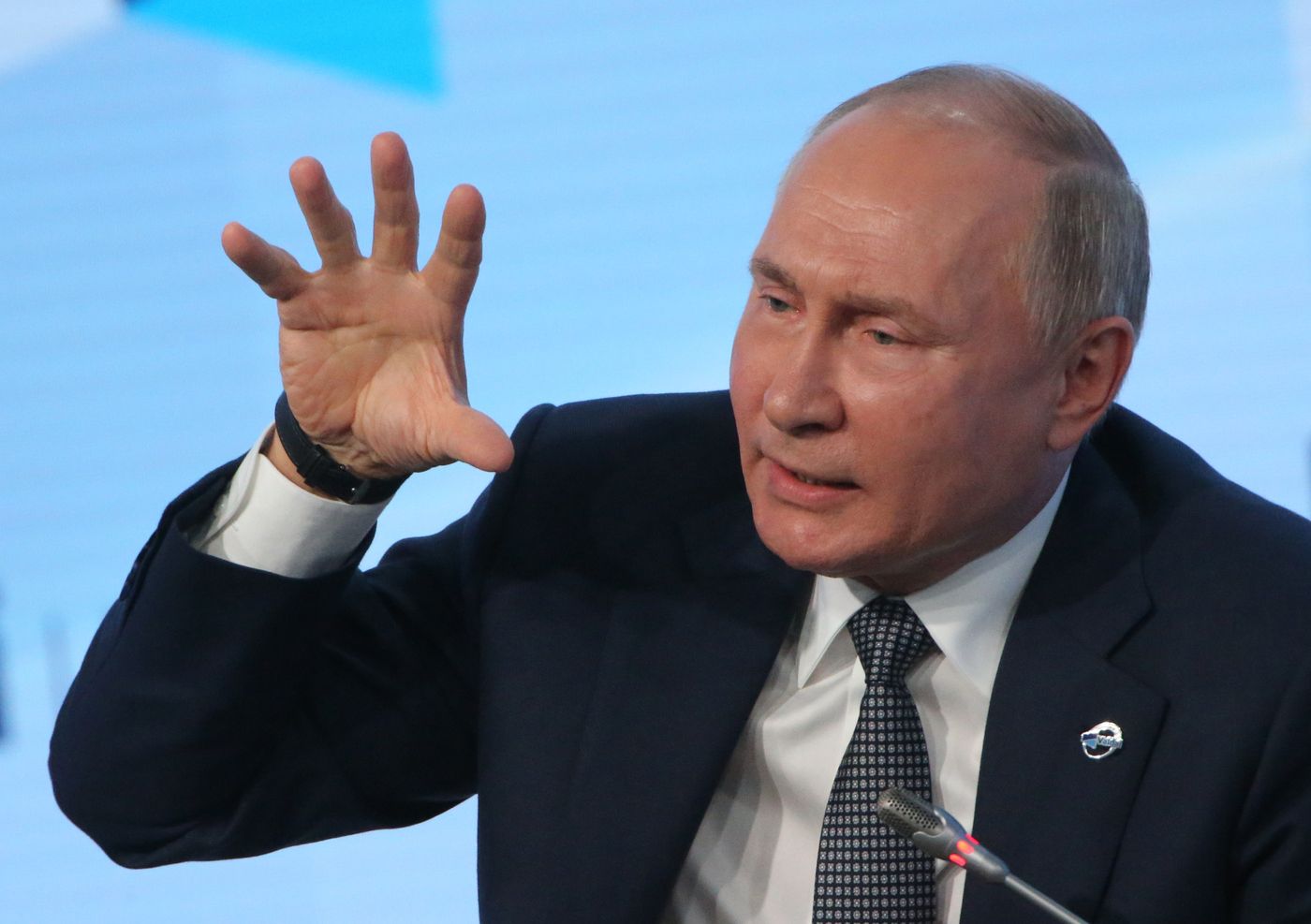 Зеленский заявил о расколе в окружении Путина